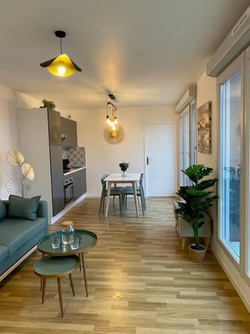 Appartement Cosy Champs Sur Marne Exterior foto